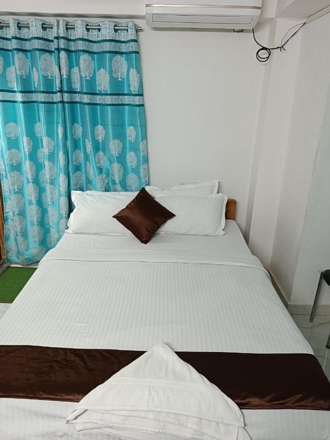 Hotel Atithi Grand Γουβαχάτι Εξωτερικό φωτογραφία