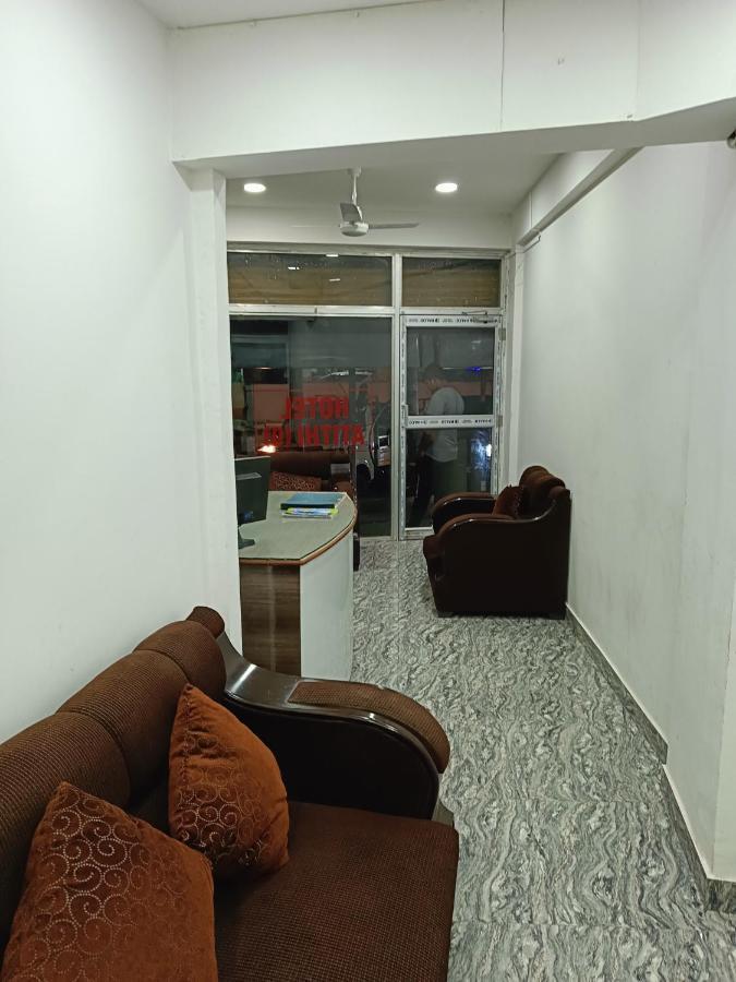 Hotel Atithi Grand Γουβαχάτι Εξωτερικό φωτογραφία