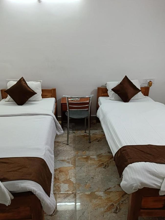 Hotel Atithi Grand Γουβαχάτι Εξωτερικό φωτογραφία